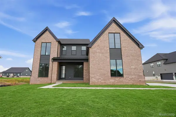2417 Provencal Drive, CommerceTwp, MI 48382