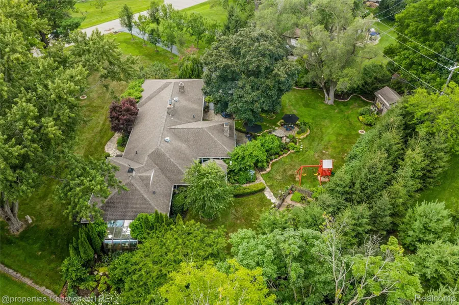 32765 Eastlady Drive, Beverly Hills, MI 48025 - #3