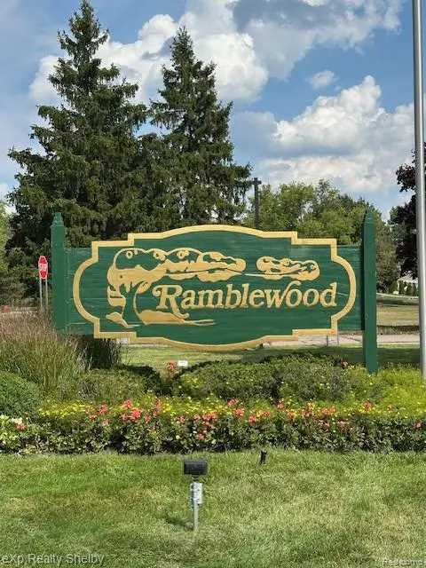 29823 Indian Trail #105, Farmington Hills, MI 48331 - #2