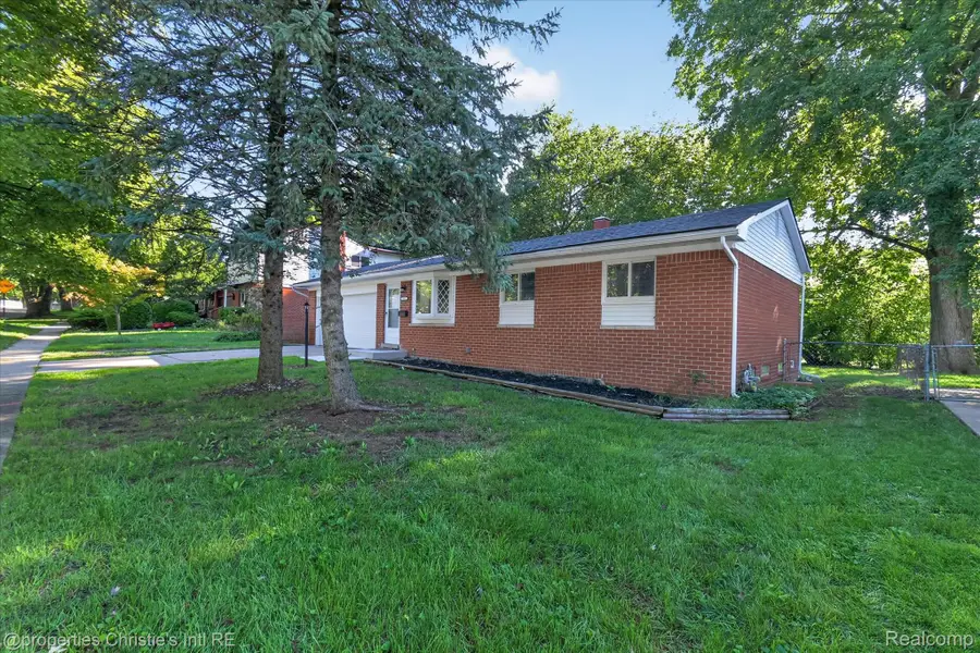 1582 Stephens Drive, Ypsilanti, MI 48198 - #2
