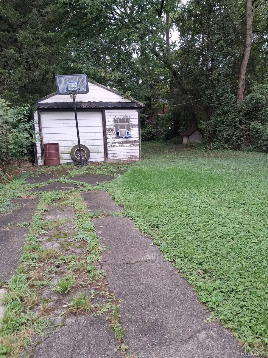 12600 Elmdale Street, Detroit, MI 48213 - #3