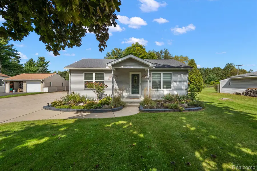 5078 Waldon Road, Clarkston, MI 48348 - #2