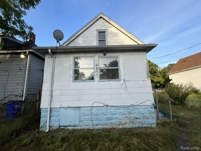 4826 Fischer Street, Detroit, MI 48214 - #3