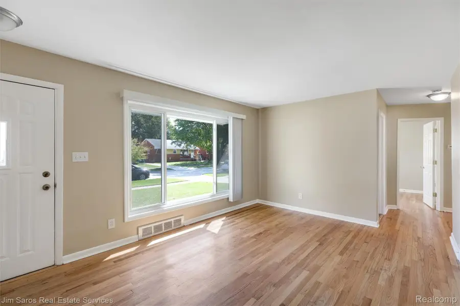 6741 Deering Street, Garden City, MI 48135 - #3