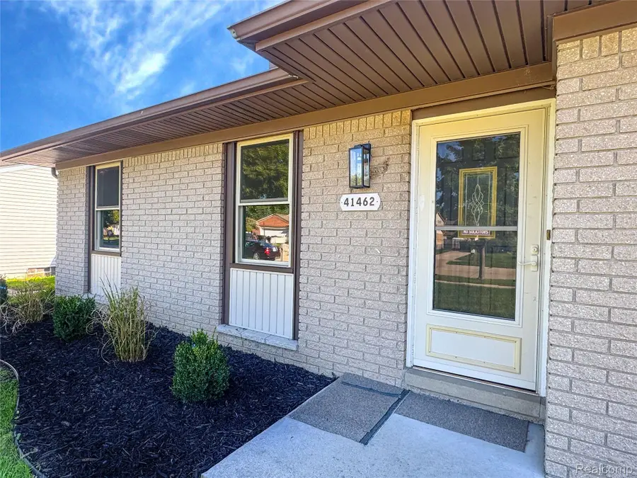 41462 Harvard Drive, Sterling Heights, MI 48313 - #3