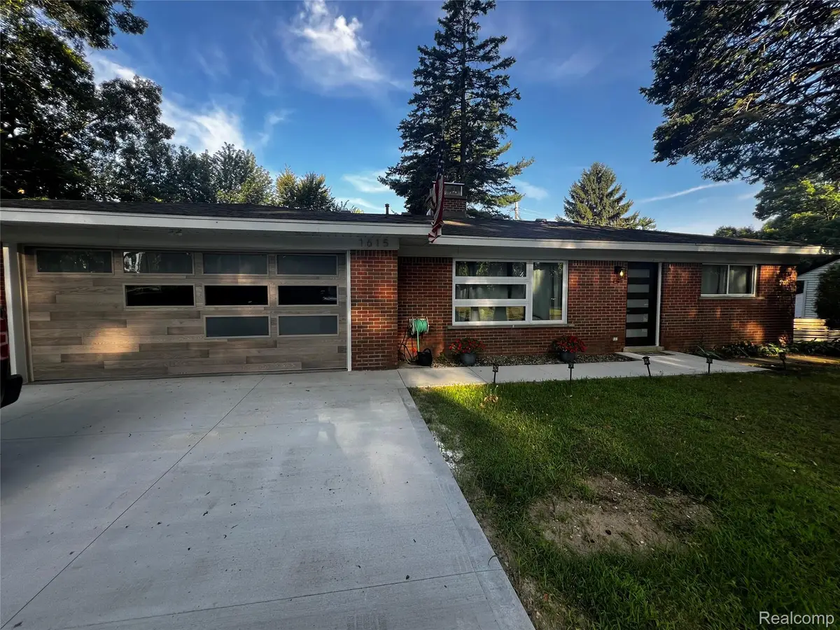 1615 Ladd Road, Wolverine Lake, MI 48390 - #1