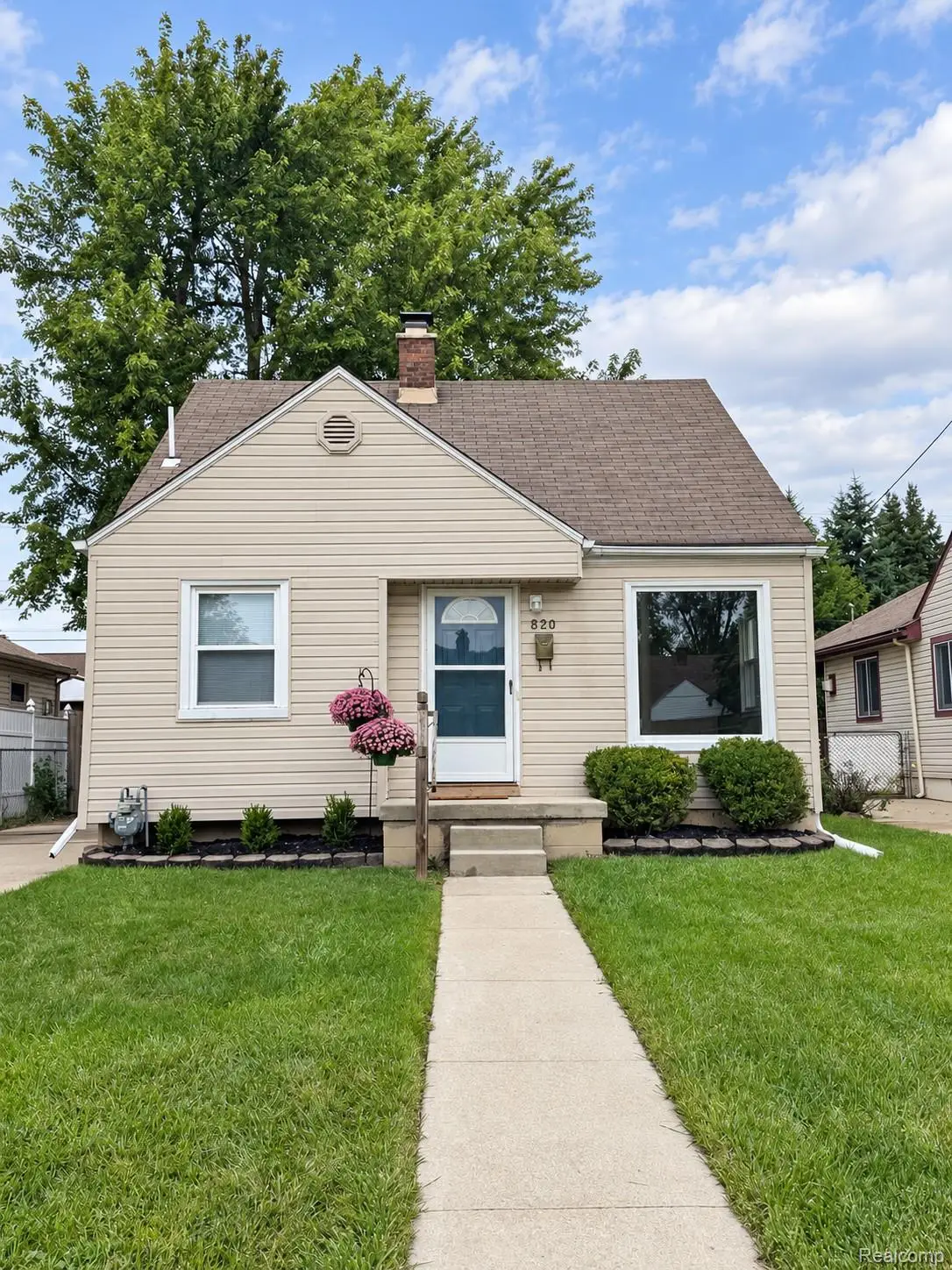 820 Cloverlawn Boulevard, Lincoln Park, MI 48146 - #1