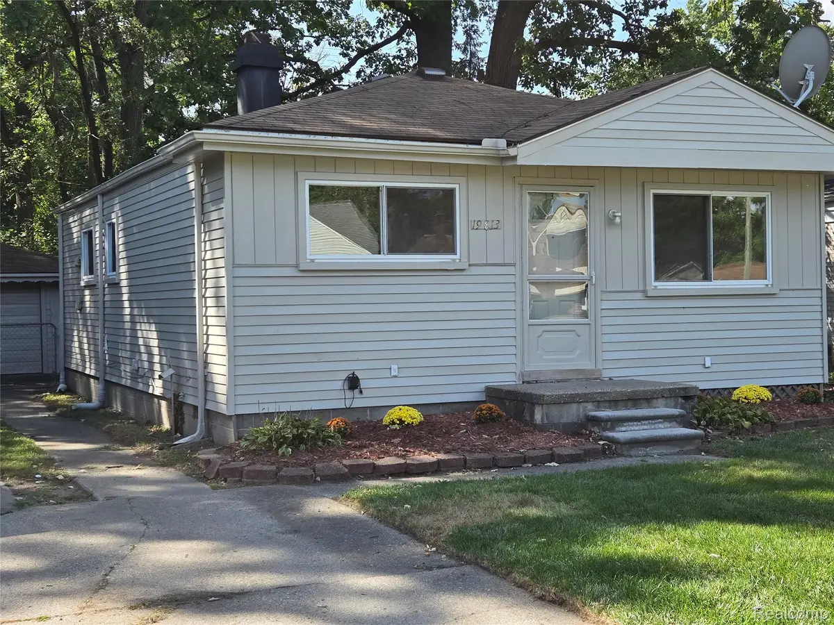 19813 Inkster Road W, Livonia, MI 48152 - #1