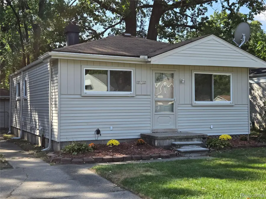 19813 Inkster Road W, Livonia, MI 48152 - #2