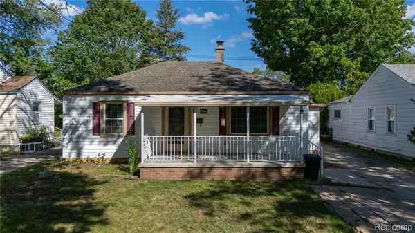 7514 N Silvery Lane, DearbornHeights, MI 48127