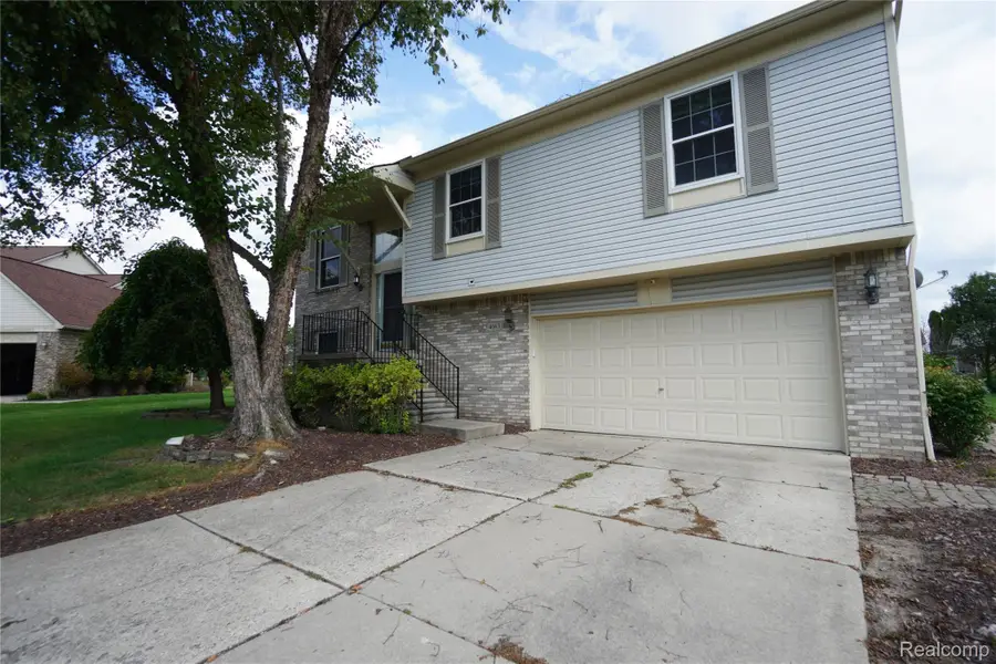 4063 Amanda Court, Canton, MI 48188 - #3