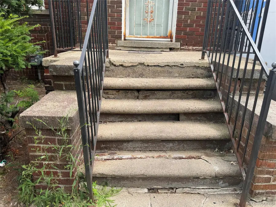 16536 Cheyenne Street, Detroit, MI 48235 - #3