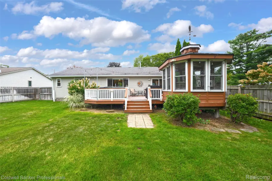 858 Olive Street, Oxford, MI 48371 - #2