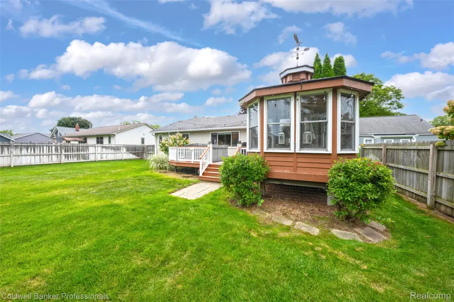 858 Olive Street, Oxford, MI 48371 - #3