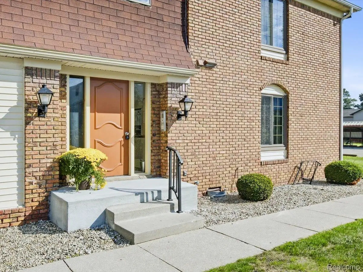 1900 River Road #6, Marysville, MI 48040 - #1