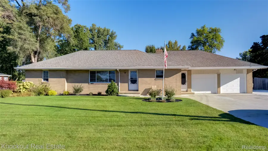 2640 Shattuck Road, Saginaw, MI 48603 - #2