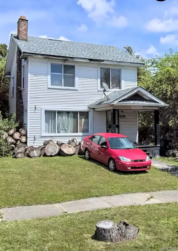 9242 Genessee Street, Detroit, MI 48206