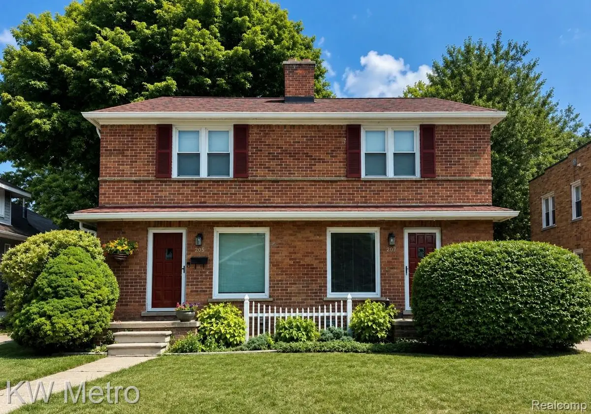 205 S Pleasant Street, Royal Oak, MI 48067 - #1