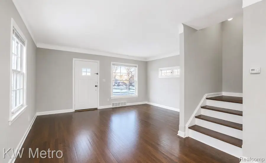 205 S Pleasant Street, Royal Oak, MI 48067 - #3