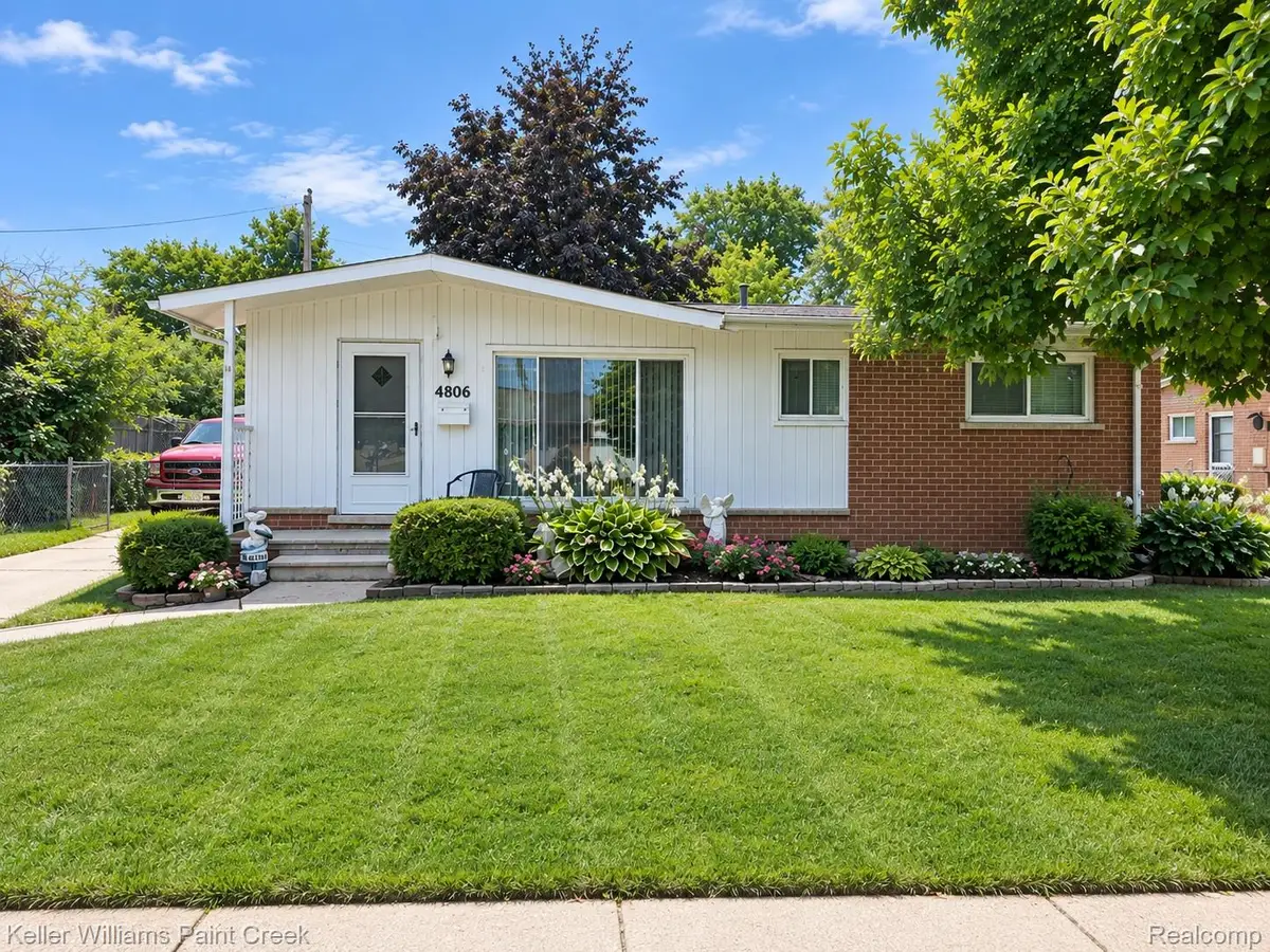 4806 Holmes Drive, Warren, MI 48092 - #1