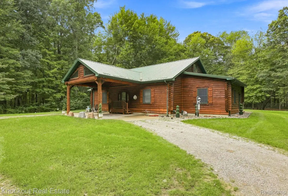 8222 Moorish Road, Taymouth, MI 48415 - #1
