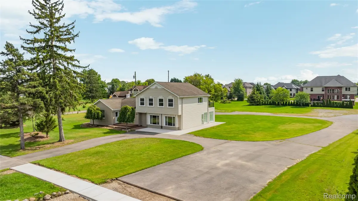 4582 18 1/2 Mile Road, Sterling Heights, MI 48314 - #1
