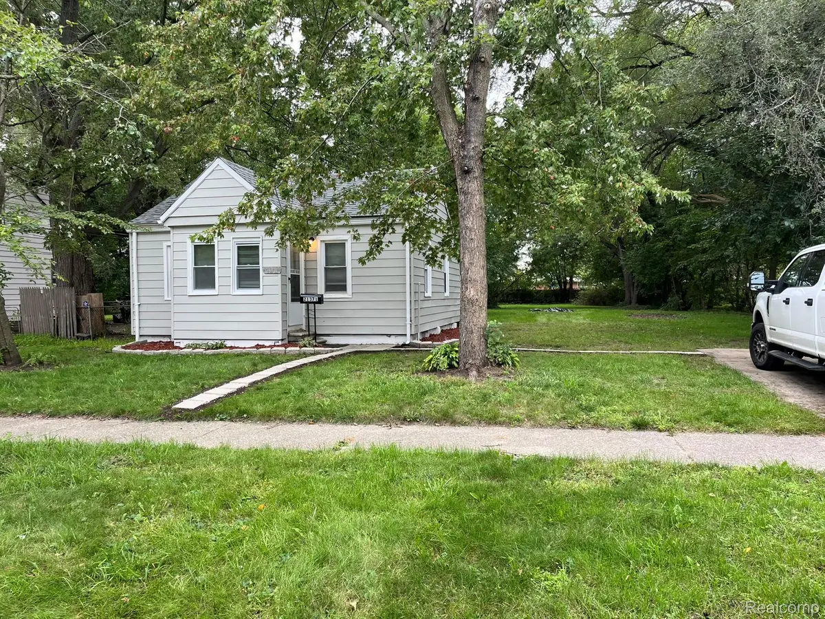 21371 Doepfer Road, Warren, MI 48091 - #1