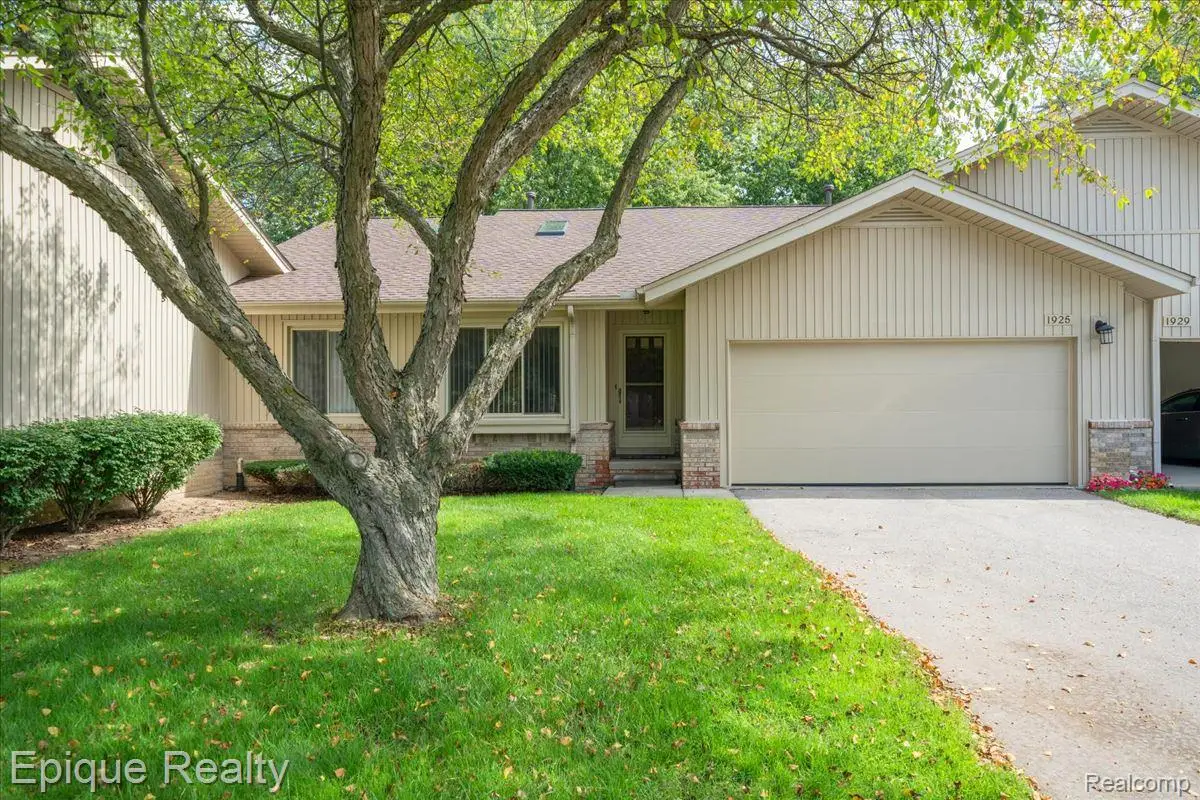 1925 Country Lane, Orion, MI 48360 - #1