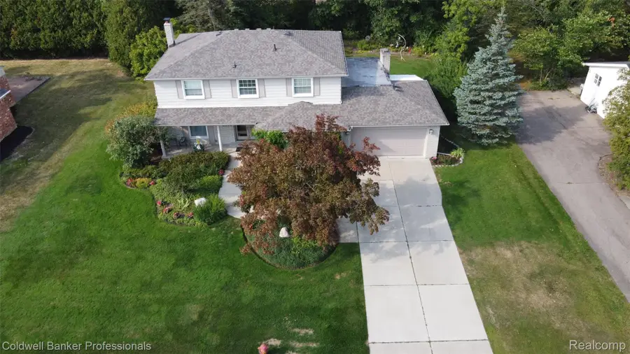 31925 Olde Franklin Drive, Farmington Hills, MI 48334 - #2
