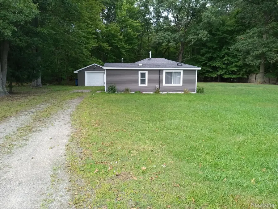2224 W Isabella Road, Midland, MI 48640 - #2