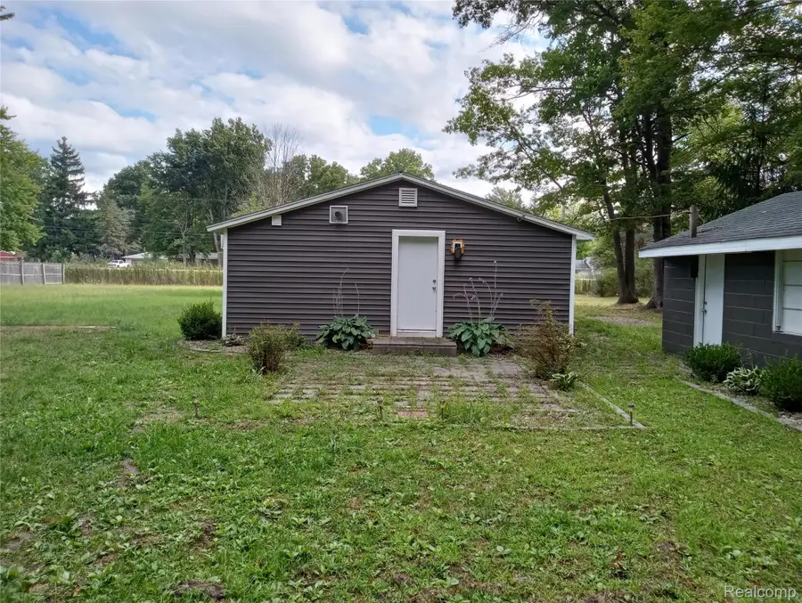 2224 W Isabella Road, Midland, MI 48640 - #3