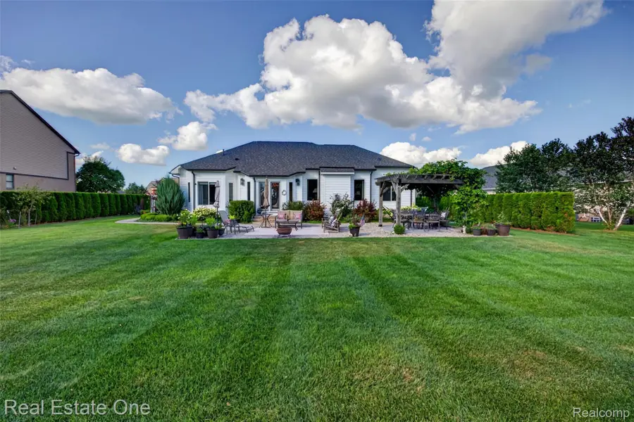 1537 Glass Lake Circle, Oxford, MI 48371 - #3