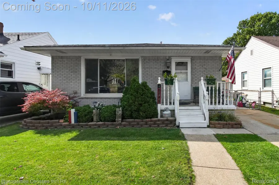 6746 Robinson Avenue, Allen Park, MI 48101 - #3