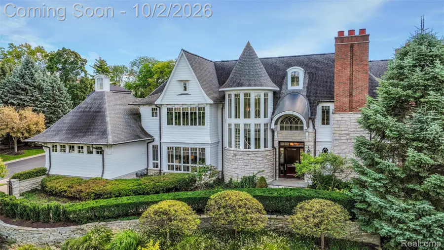 100 Woodland Villa Court, Birmingham, MI 48009 - #3