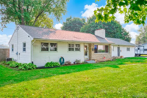 195 Albion Road, Albion, MI 49224