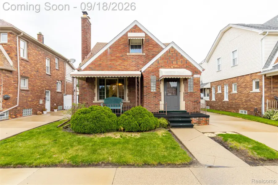 4420 Lapham Street, Dearborn, MI 48126 - #2