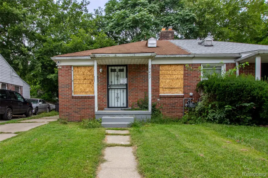 15057 Evergreen Road, Detroit, MI 48223 - #2