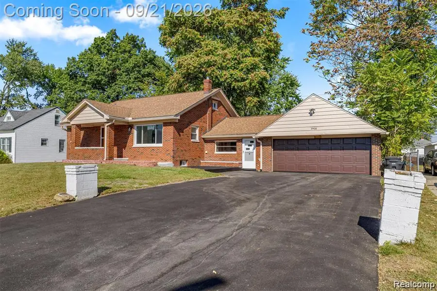 35408 Farragut Avenue, Westland, MI 48186 - #2