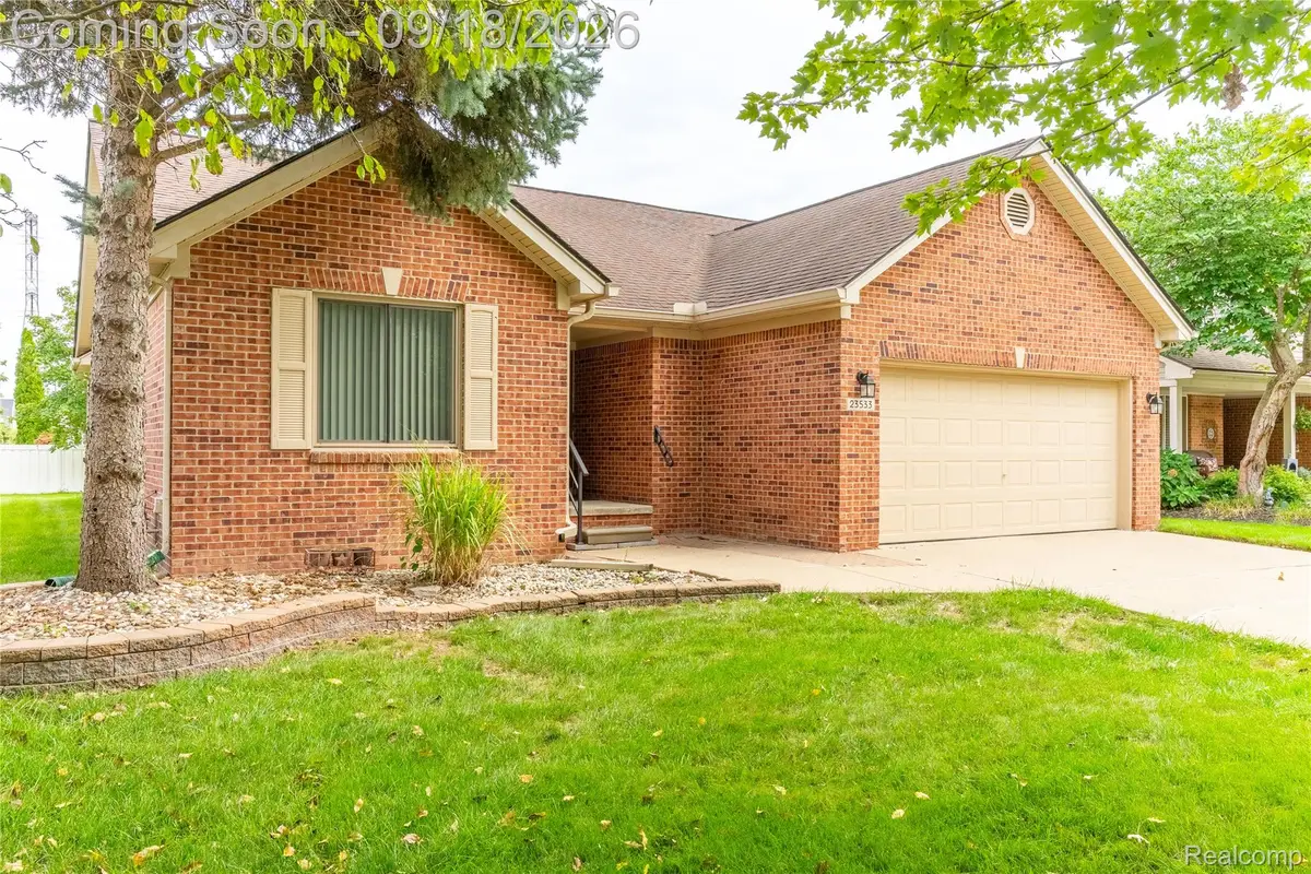23533 Brentwood Drive, Brownstown, MI 48183 - #1
