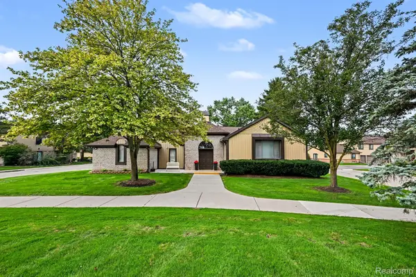 41615 Bedford Drive, Canton, MI 48187