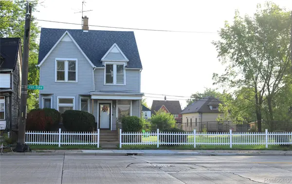 5738 Van Dyke Street, Detroit, MI 48213