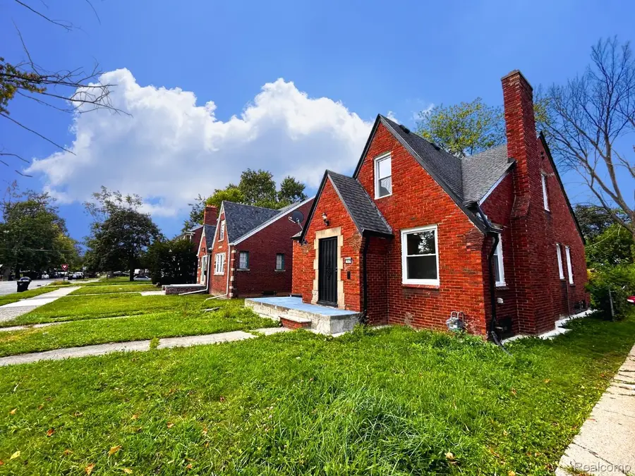 10029 Balfour Road, Detroit, MI 48224 - #3