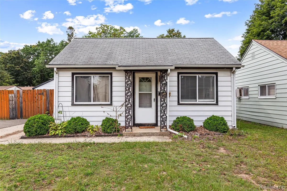 4842 Hunt Street, Wayne, MI 48184 - #1