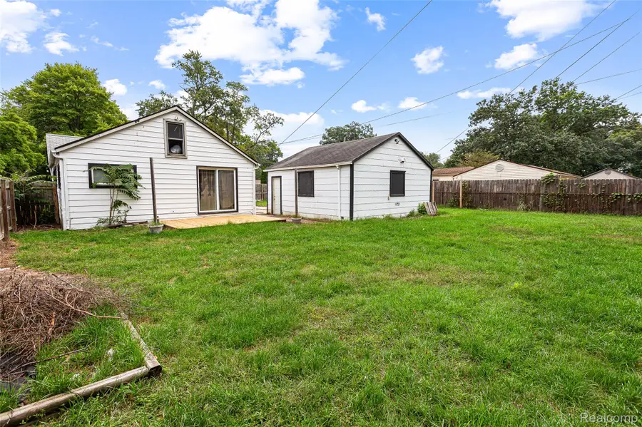 4842 Hunt Street, Wayne, MI 48184 - #3