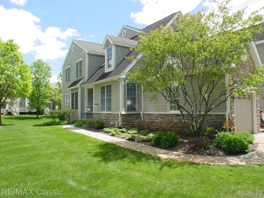 26426 Island Lake Drive #24, Novi, MI 48374 - #2