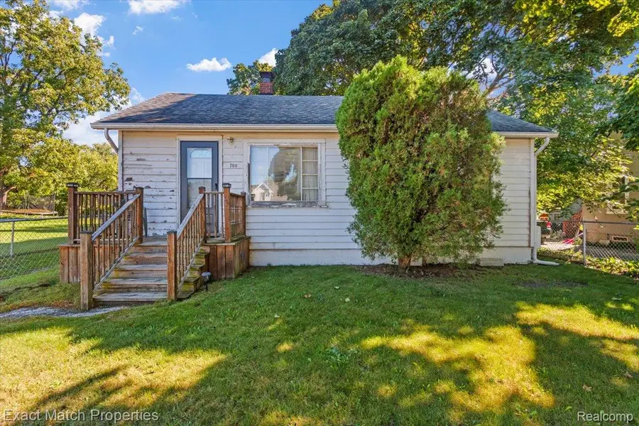780 Robinwood Street, Pontiac, MI 48340 - #3