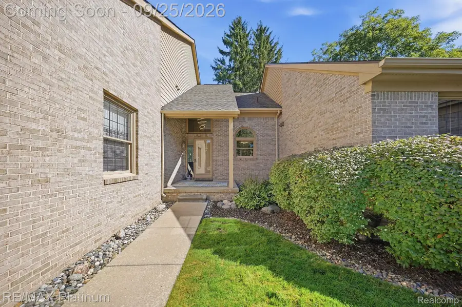 4971 Fairways Drive, Brighton, MI 48116 - #2