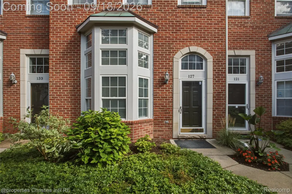 127 N Georgetown Square, Royal Oak, MI 48067 - #1