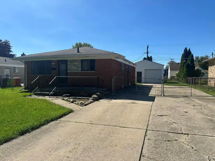 18734 Florida Street, Roseville, MI 48066 - #3