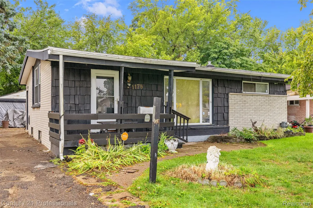 1178 Dudley Avenue, Pontiac, MI 48342 - #1